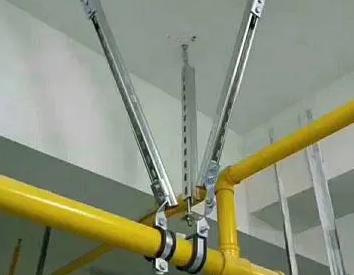闸阀支撑架的质量要求。价格决定了乌什抗震支撑框架的质量。